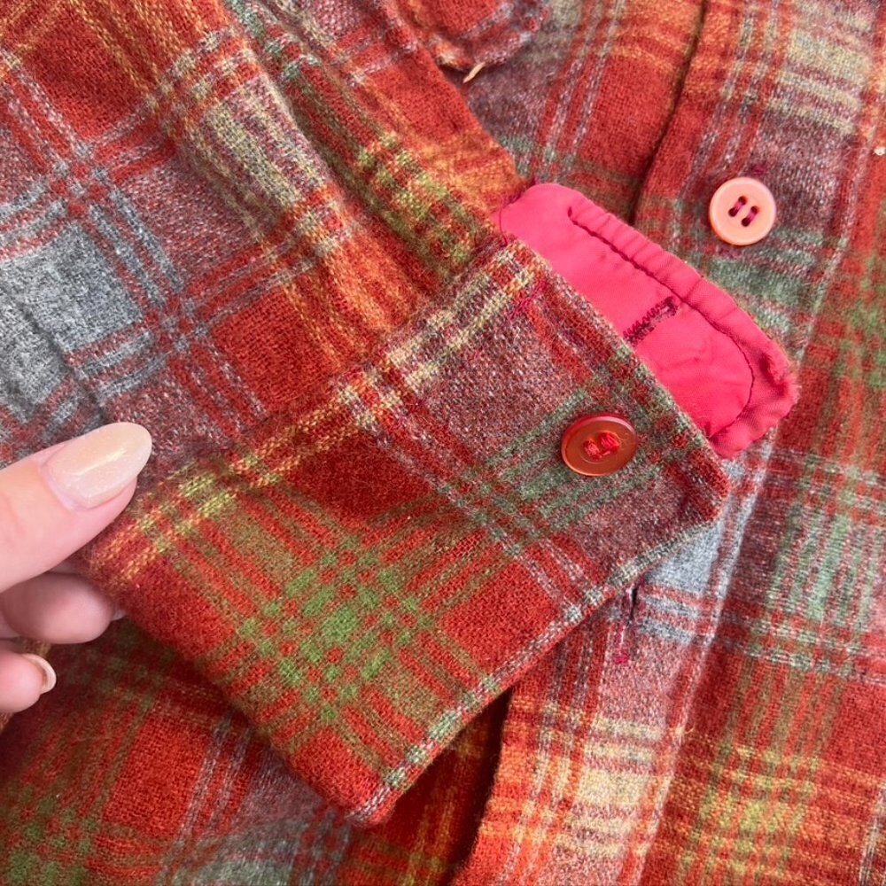** Vintage 1970s Richman Bros Red Green Plaid Wool Button Front Shirt S - Picture 11 of 11